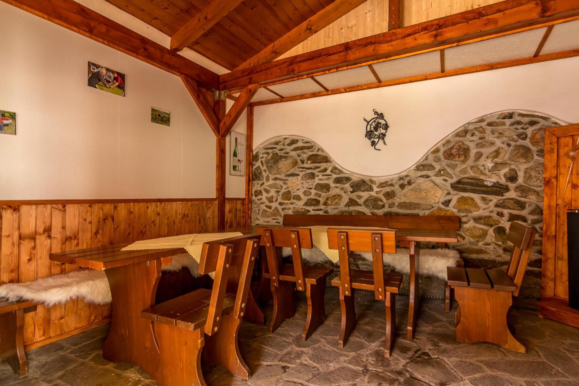 Penzion A Restaurace U Vladare Toužim المظهر الخارجي الصورة